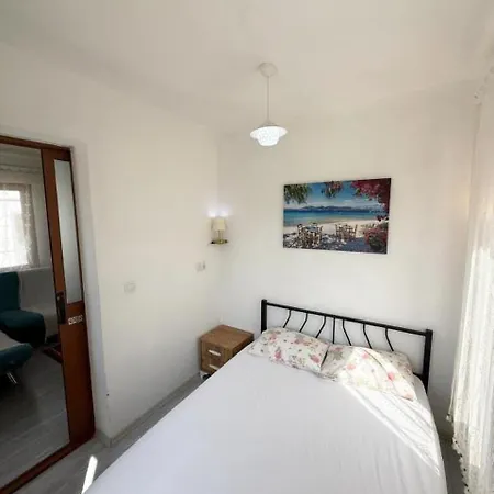 Sahil Apartman *